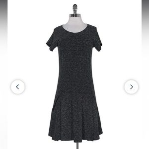 Theory black and white drop waist pleated dress • Small